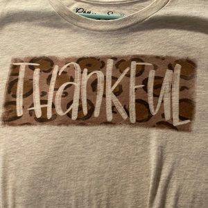 Glittering South graphic “thankful” tee